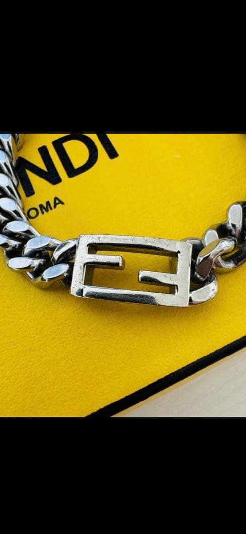 FENDI　フェンディ　バゲット　ブレスレット　シルバー　Lサイズ