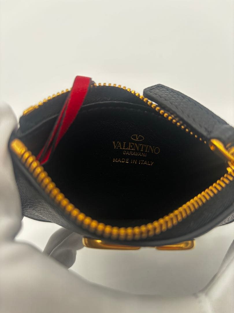 極美品✨箱付き　ヴァレンティノVALENTINO　ケース