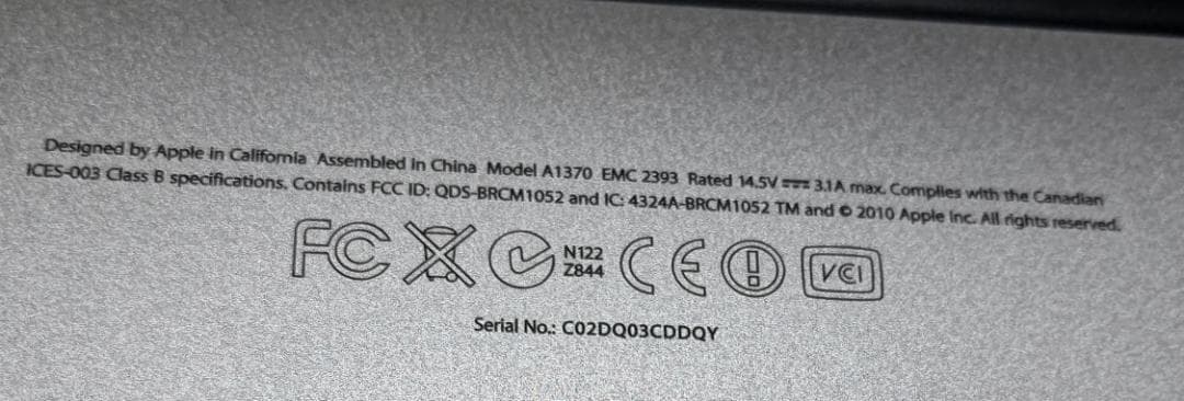 MacBook本体 Macbook AIR 11inch Iate