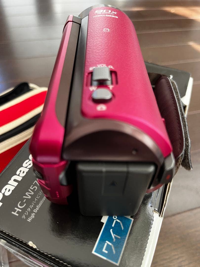 パナソニックデジタルビデオカメラ　ワイプ撮り+バッテリー、ケース付