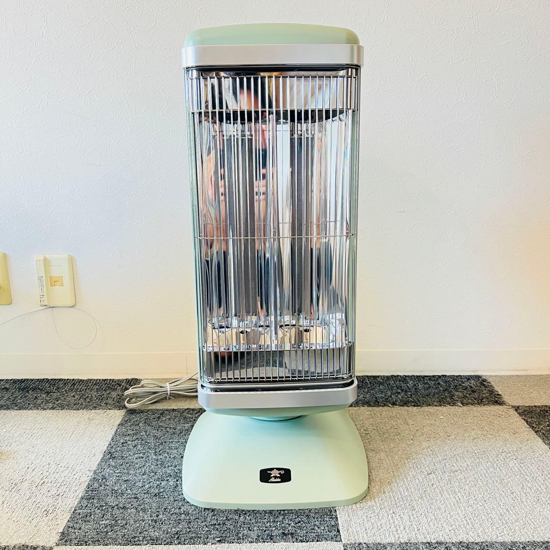 アラジン 遠赤外線グラファイトヒーター　AEH-2G10BJ 2022年製