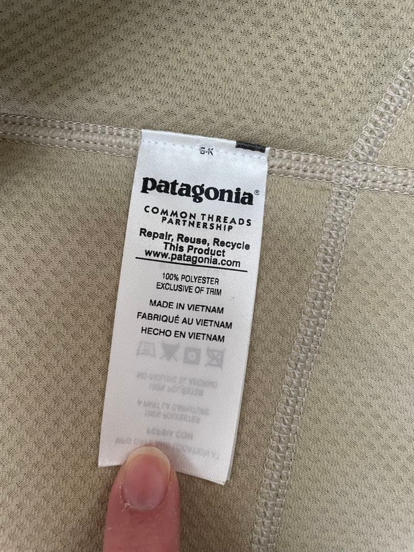Patagonia フリースベスト アイボリー/グリーン