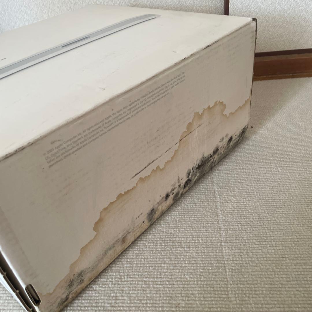 iBook G4 12-inch 本体