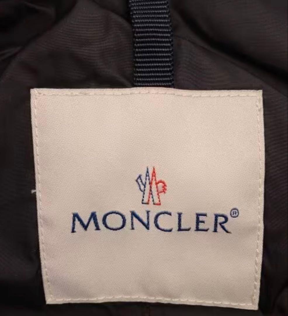 モンクレール　レディース　ダウンジャケット　ブラック　サイズ2