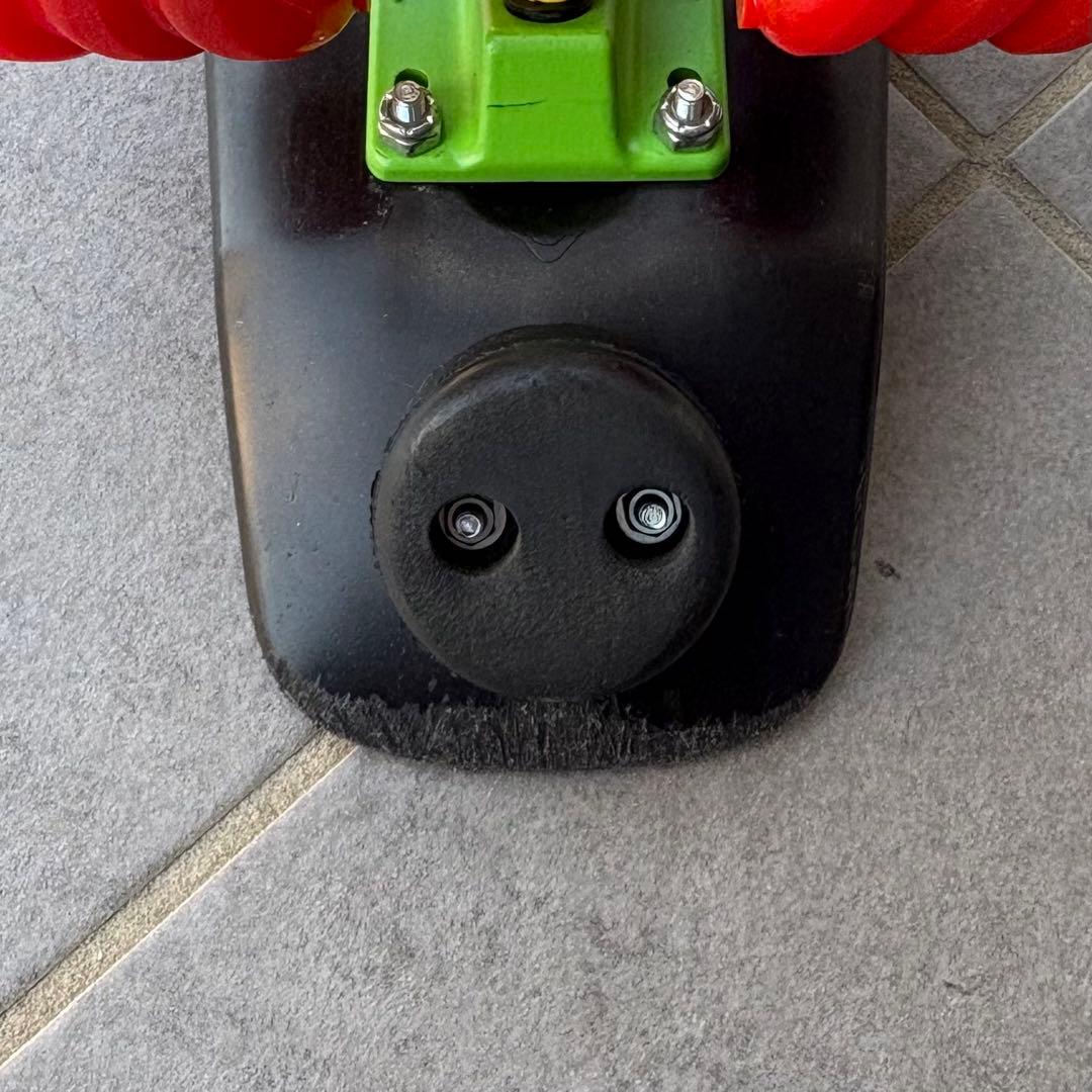 フルカスタム ペニー 22インチ シャークウィール 72mm DNA