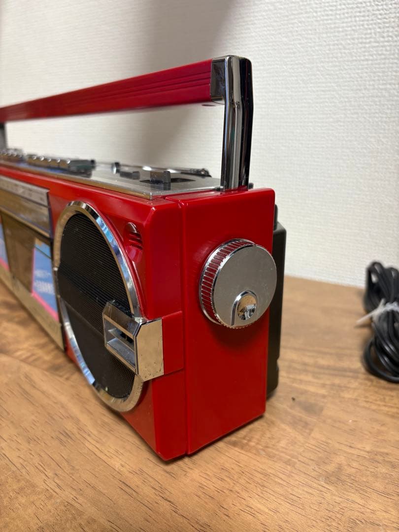 ✨正常作動✨SHARP QT77レッド ラジカセ カセットプレーヤー