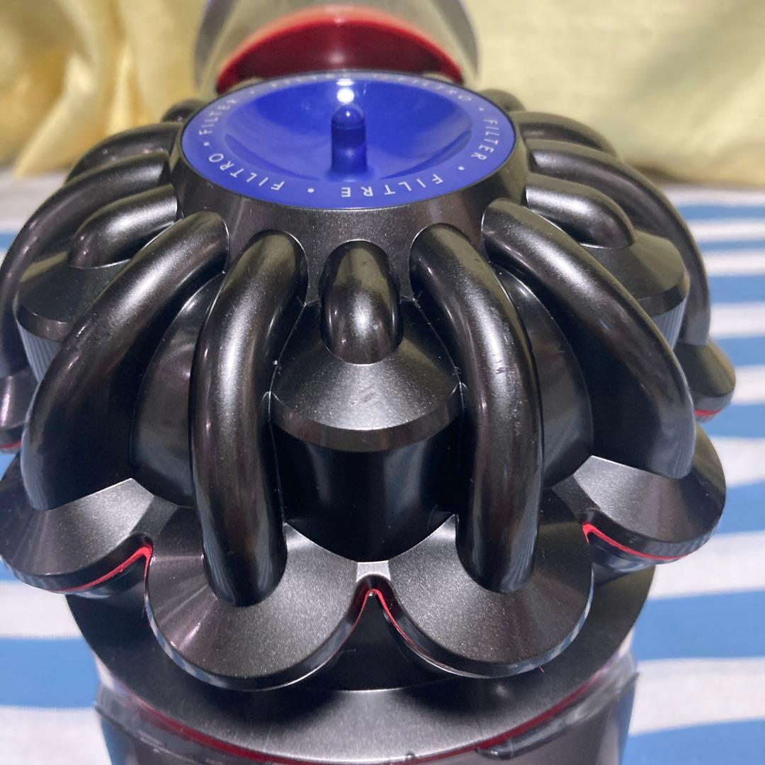 58さん専用ダイソン　ＳＶ11　分解清掃済（限定　床ブラシ、ホ－スサ－ビス）