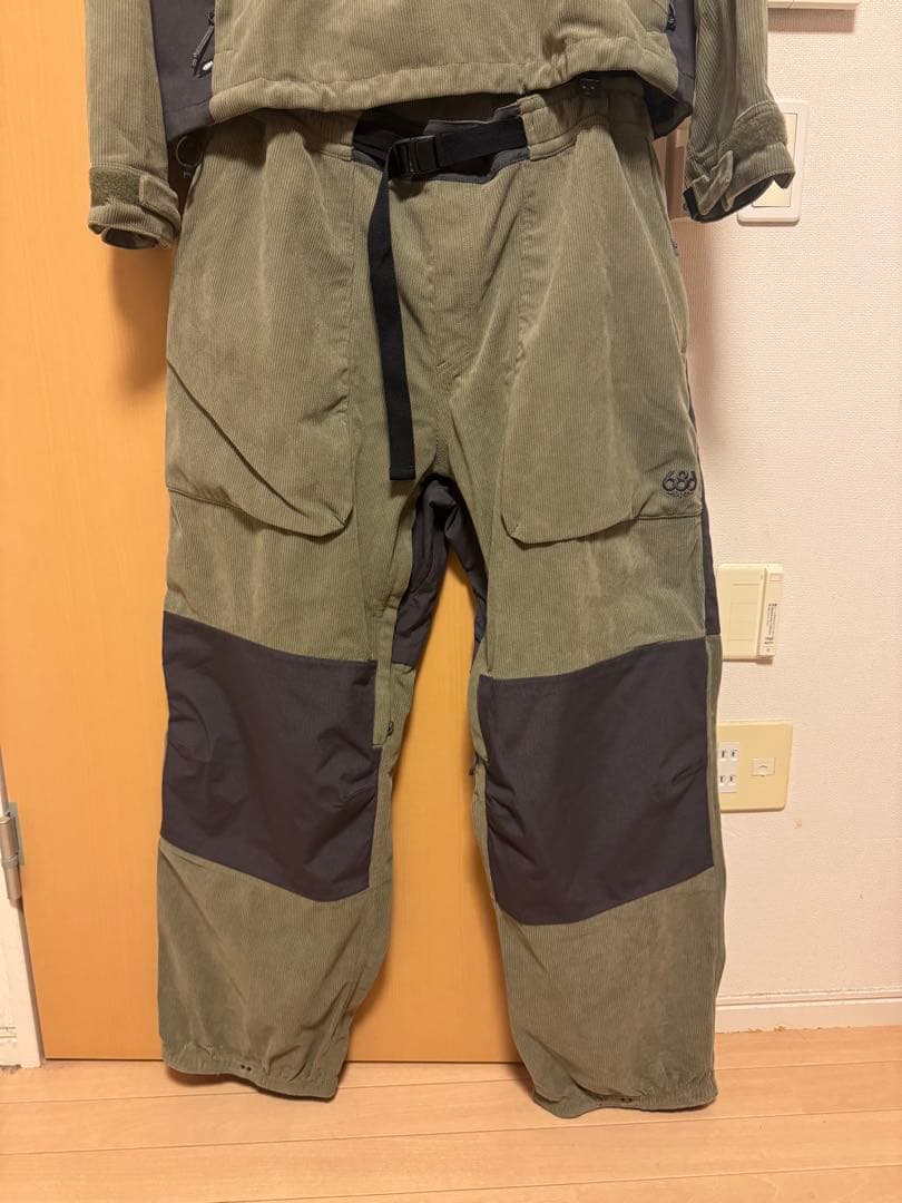 686 GHOST 2.5L セットアップ　スノーボード　ウェア L XL