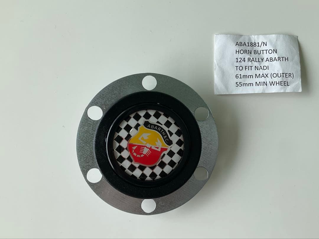 アバルト　ホーンボタン
