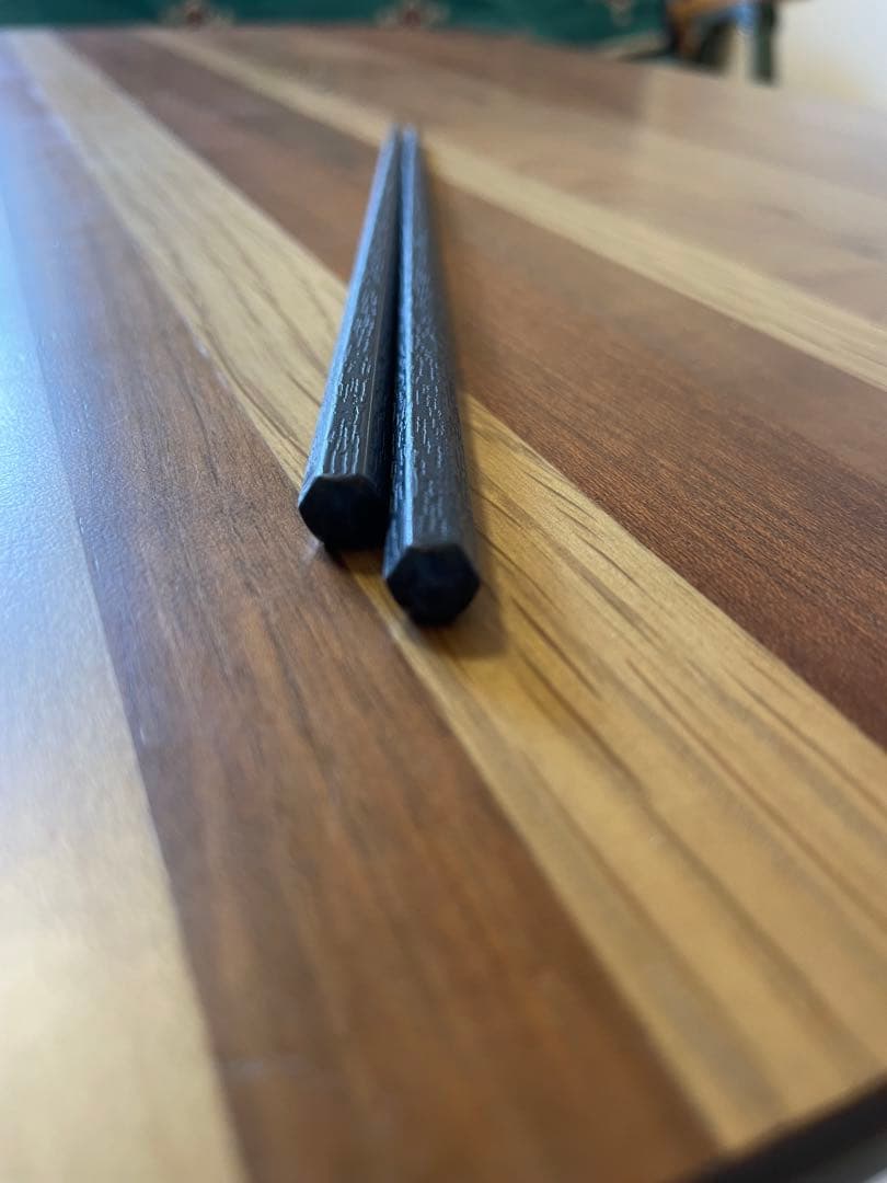 新品　300膳セット　業務用箸　滑り止め付き　六角形　模様付き