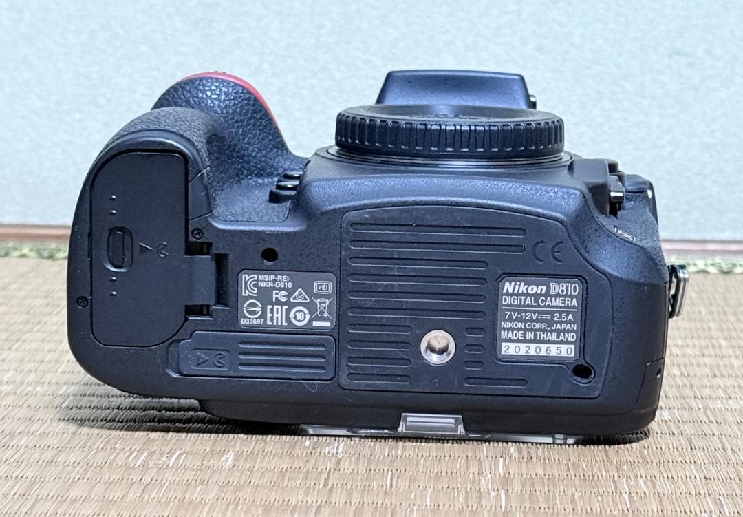 極上品 撮影 21274回 ニコン Nikon D810 ボディ 付属品完 箱有