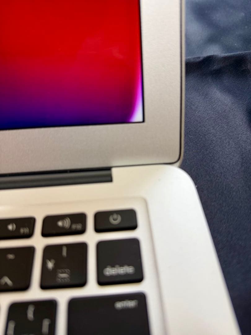 256G！　MacBook Air 13インチ　 Early2014