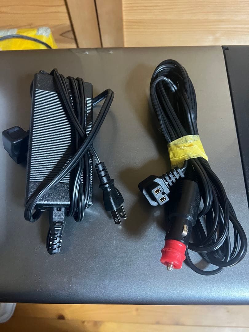 THE ONE ポータブル冷蔵庫 30L DC/AC対応