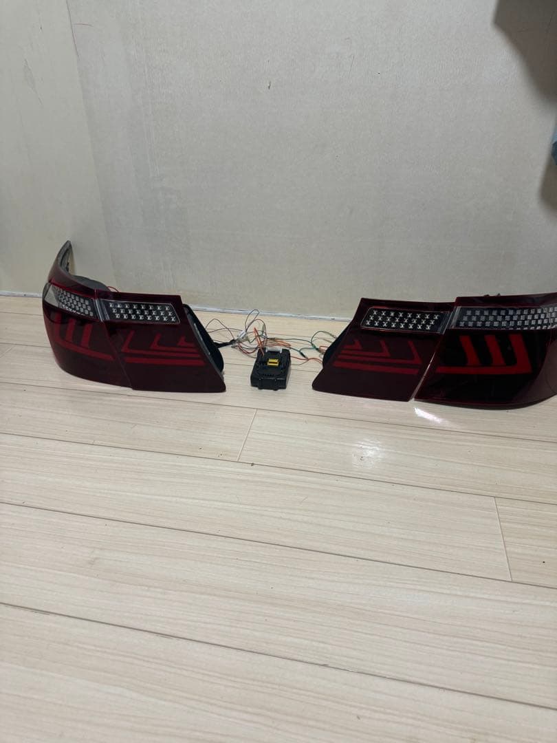 LS460 前期フルLEDテール　後期風　レクサステール