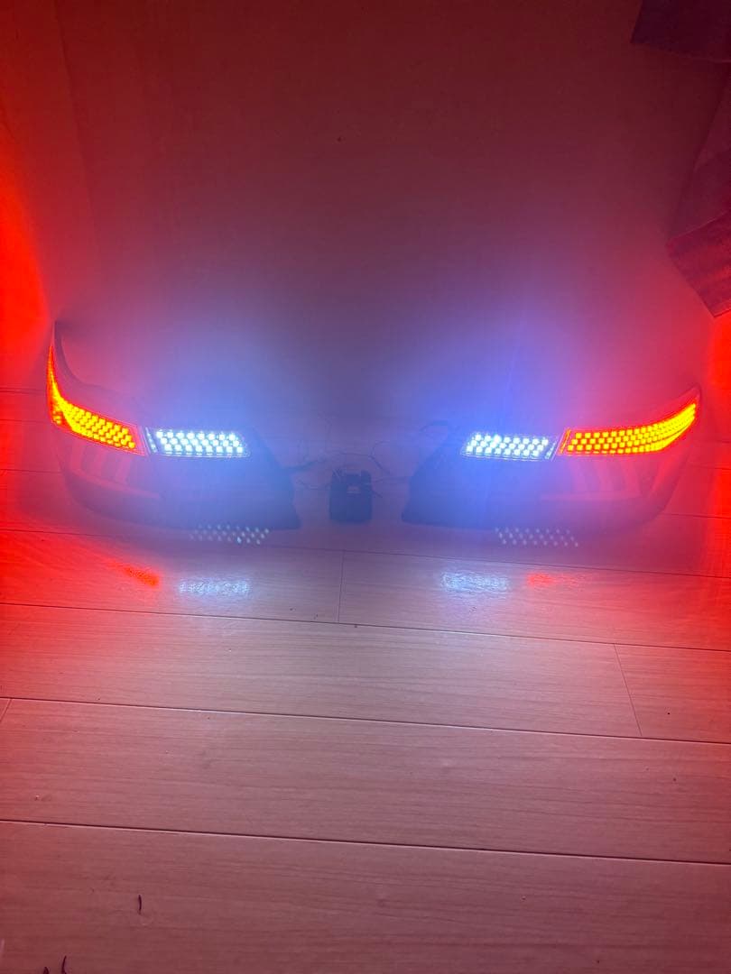 LS460 前期フルLEDテール　後期風　レクサステール