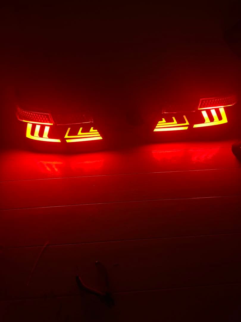 LS460 前期フルLEDテール　後期風　レクサステール