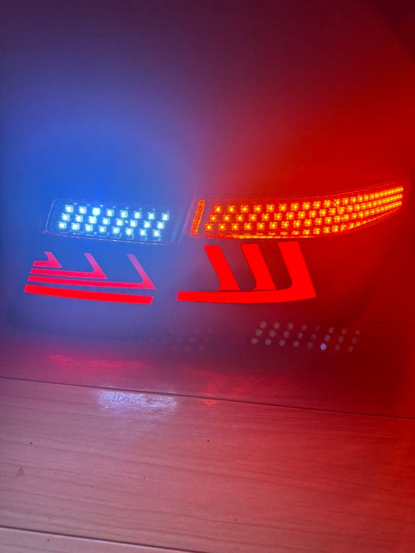 LS460 前期フルLEDテール　後期風　レクサステール