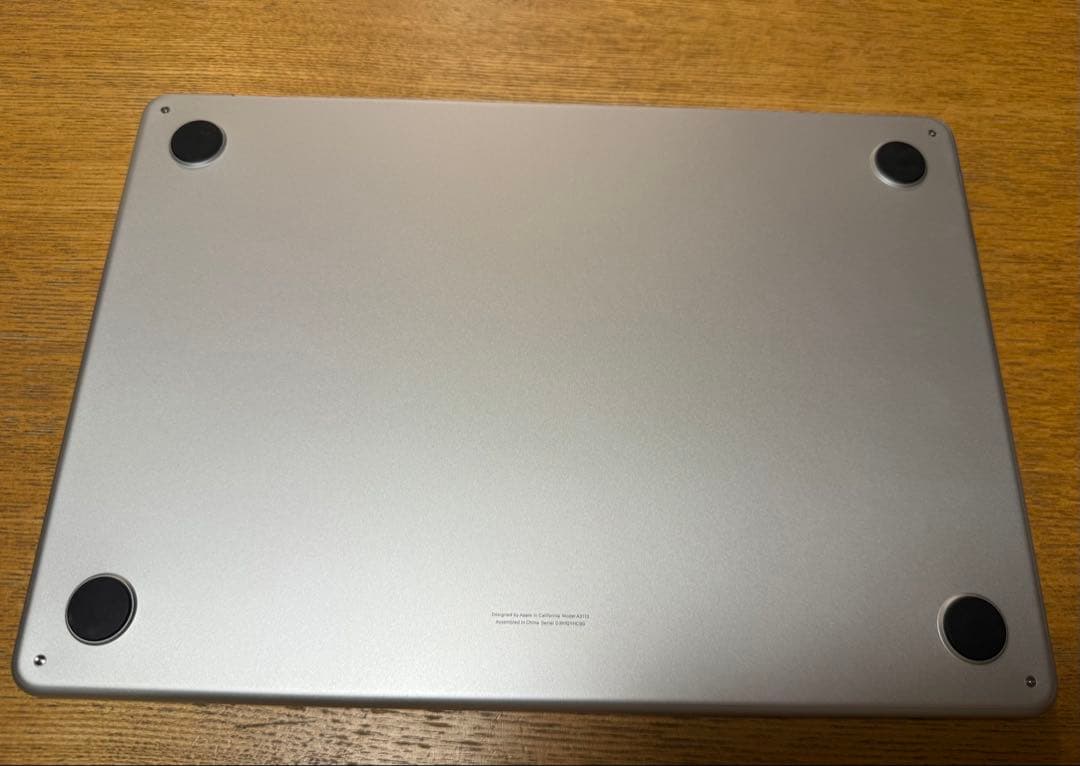 MacBook Air シルバー 本体と箱付き（Apple）　＋マウス付き