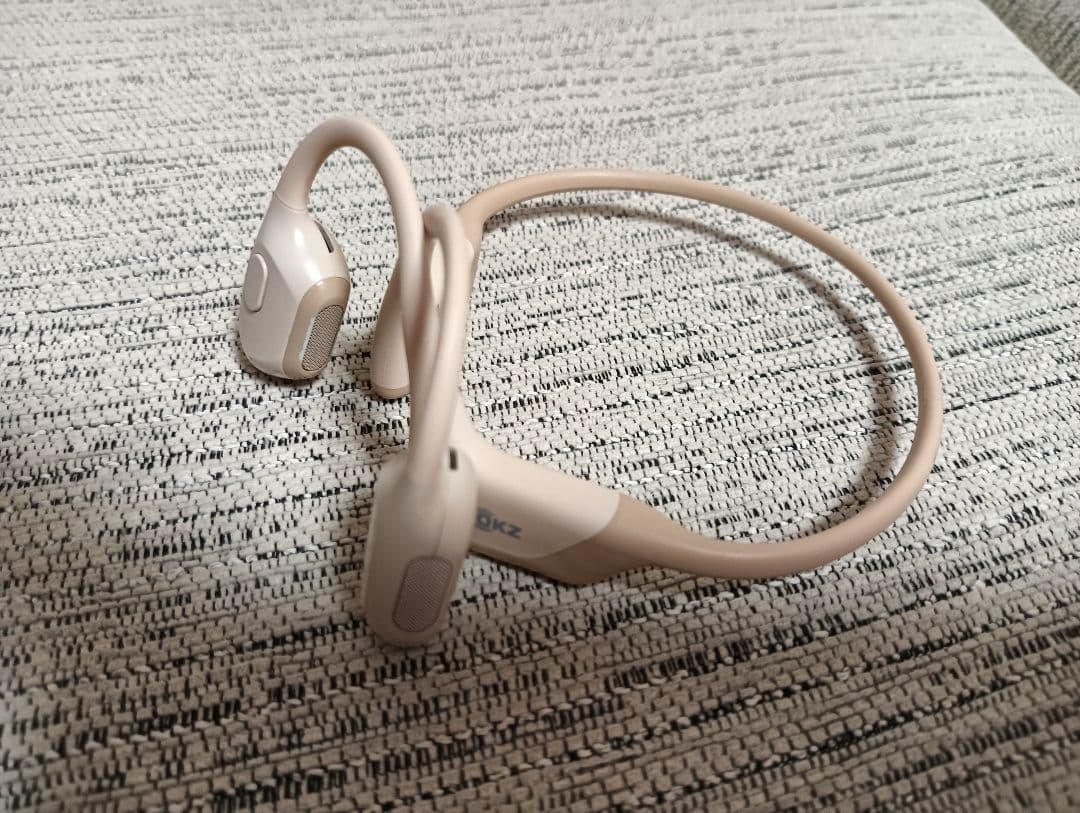 美品 SHOKZ OPEN RUN PRO MINI S811 人気のベージュ