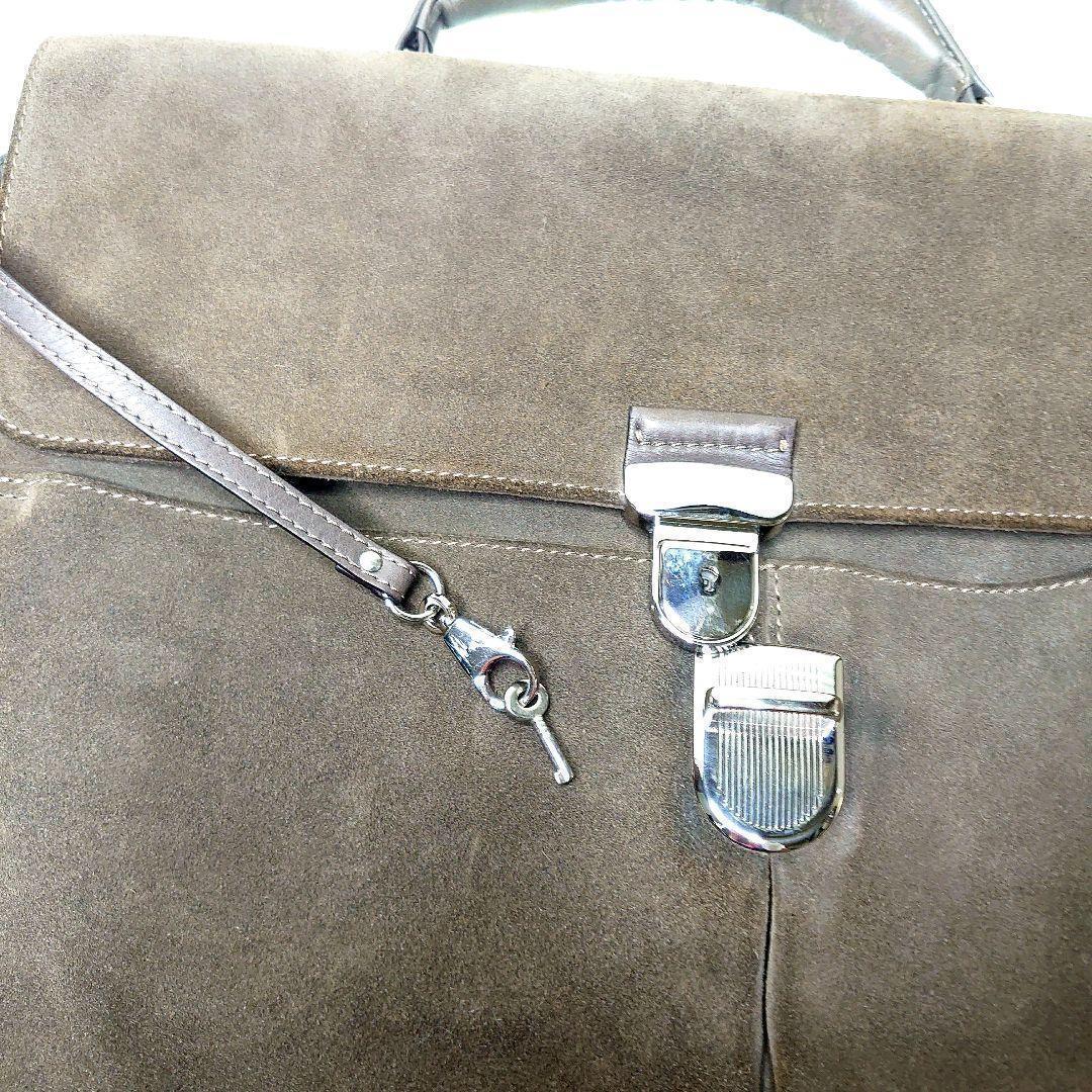 【美品】ZANELLATO ヘルメットバッグ ダレスバッグ 縦型 スエード 鍵付