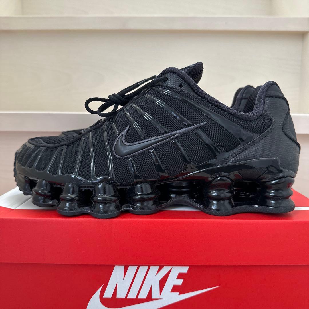 専用 新品未使用 NIKE W SHOX TL 28cm
