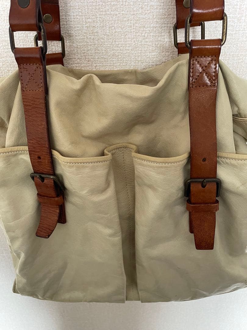 ドリス ヴァン ノッテン（DRIES VAN NOTEN）レザーショルダーバッグ