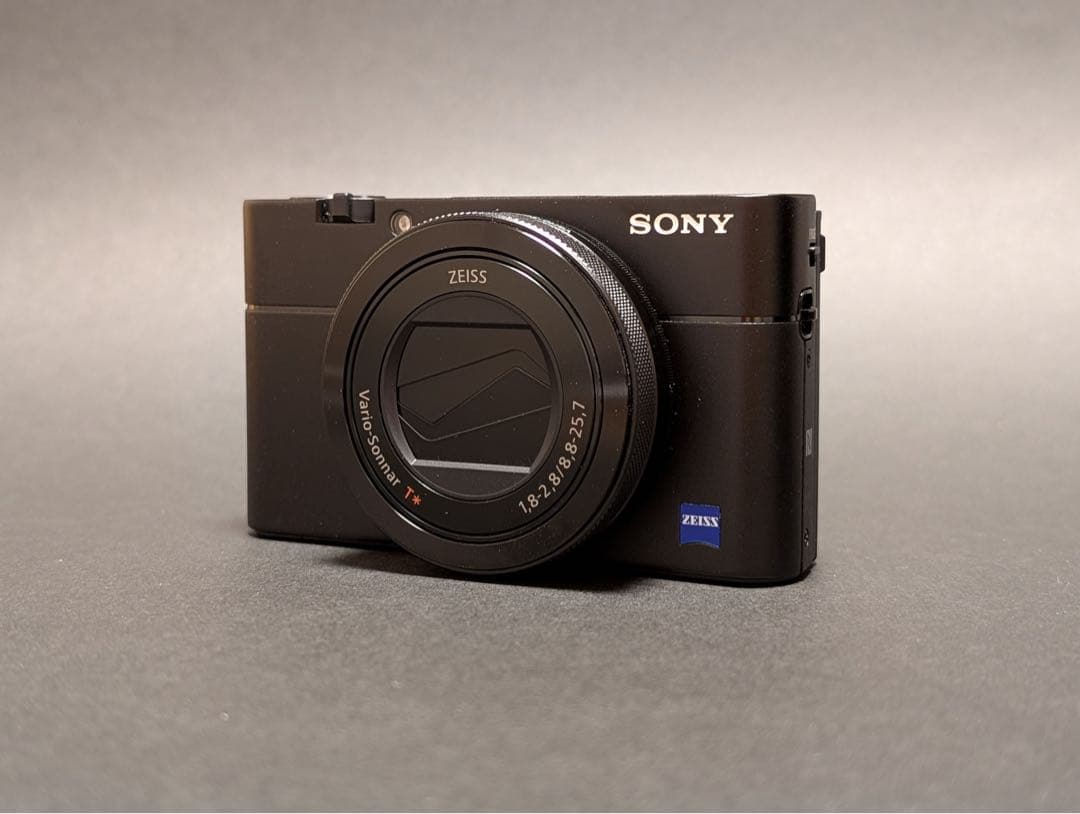 のぎ@再出品多し.いいねよりコメくださいSONY ソニー RX100M5A