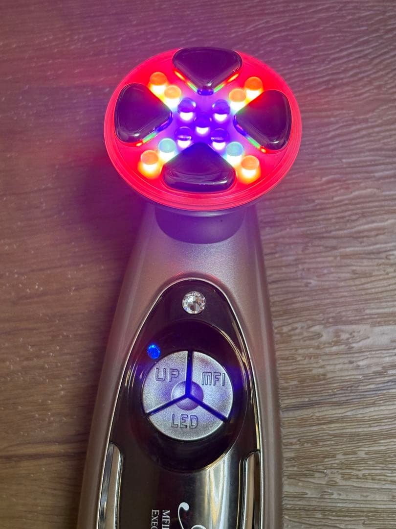 ボディ・フェイスケア ARTISTIC&CO. MISS ARRIVO GHOST