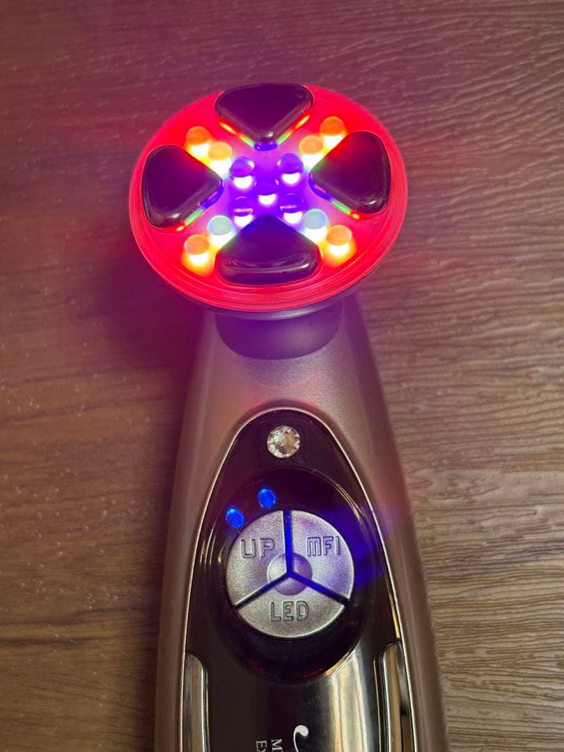 ボディ・フェイスケア ARTISTIC&CO. MISS ARRIVO GHOST