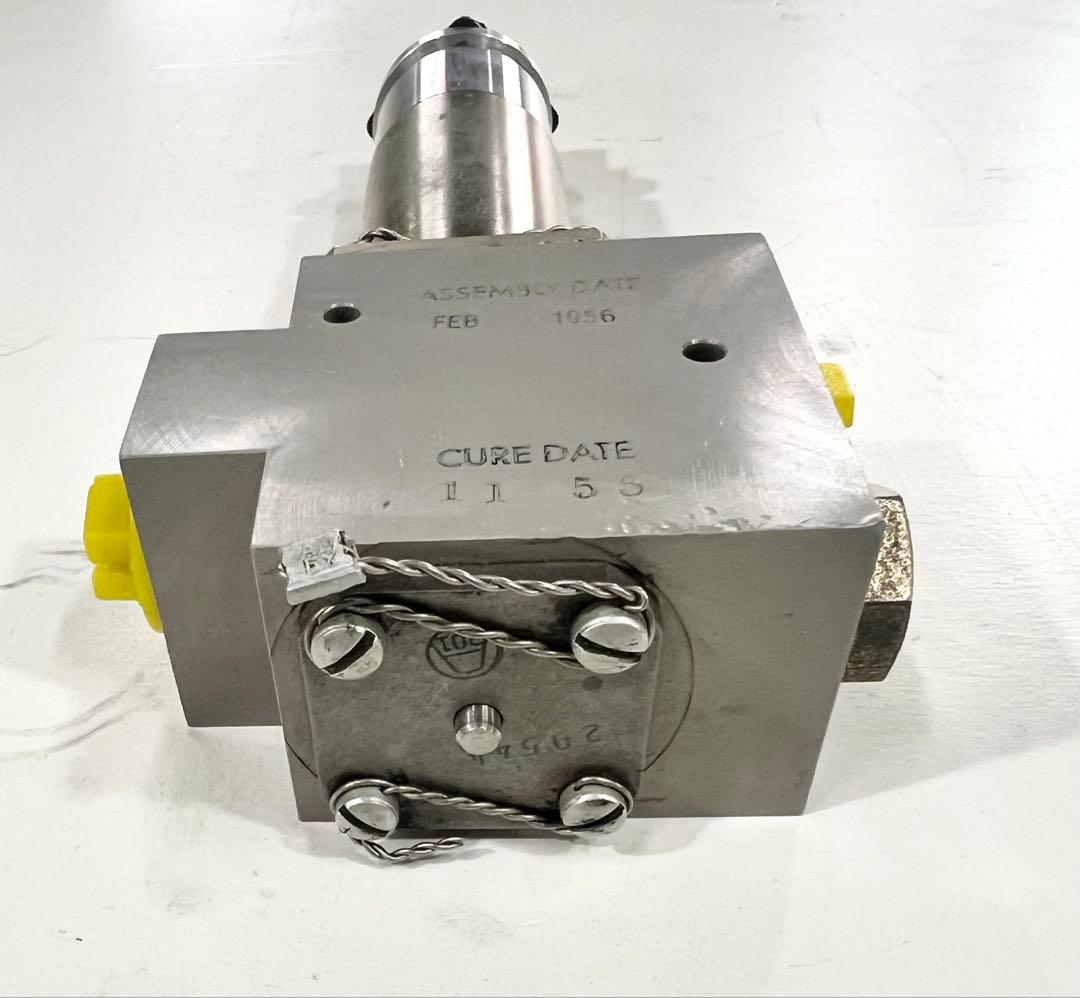 ハイドロ　ADEXスクエア　本物　ほぼ新品