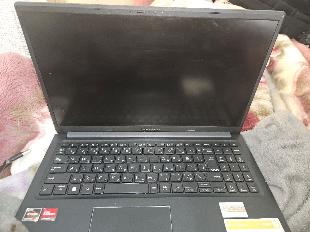 【Amazon限定】メモリ16GB　ASUSノートPC Vivobook15