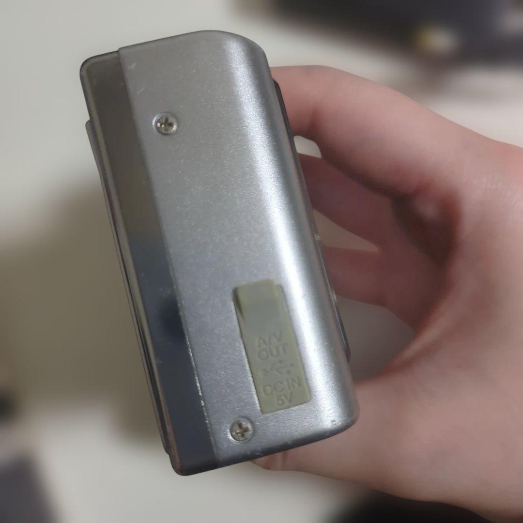 Fujifilm FinePix F11 デジタルカメラ