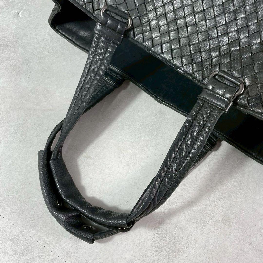 ボッテガ ヴェネタ イントレチャート レザー ラージ トートバッグ ブラック