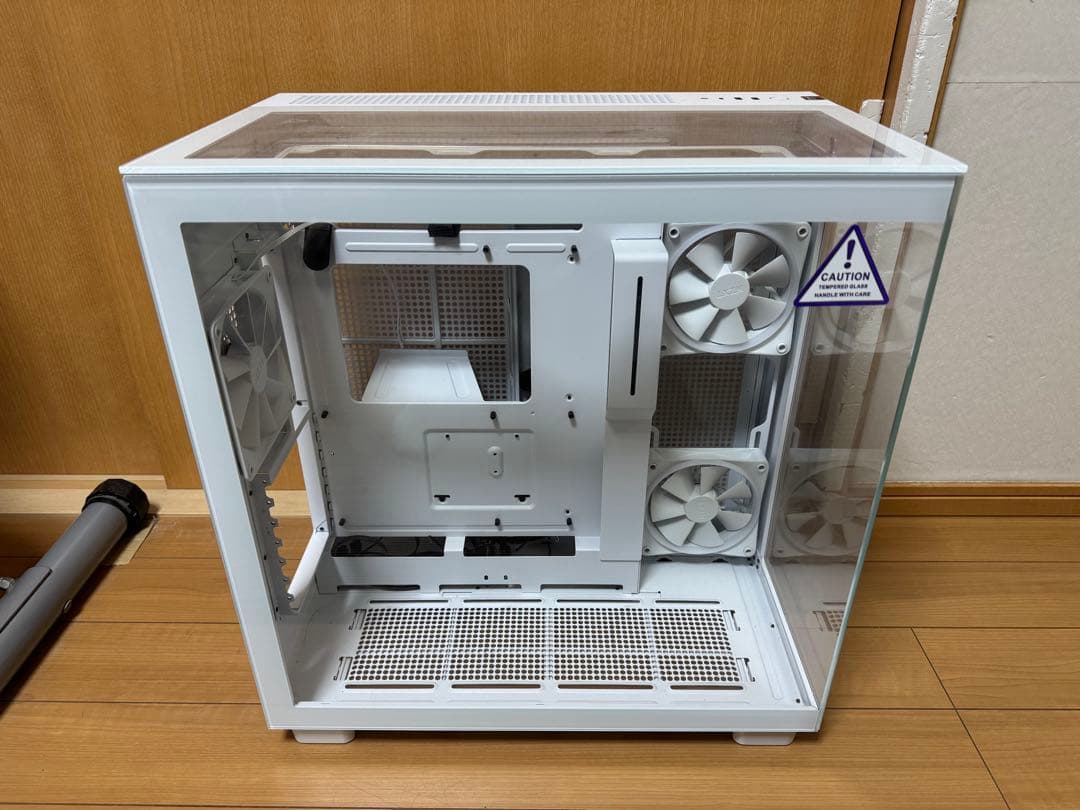 NZXT H9 Elite ホワイト ATX PCケース 三面強化ガラス