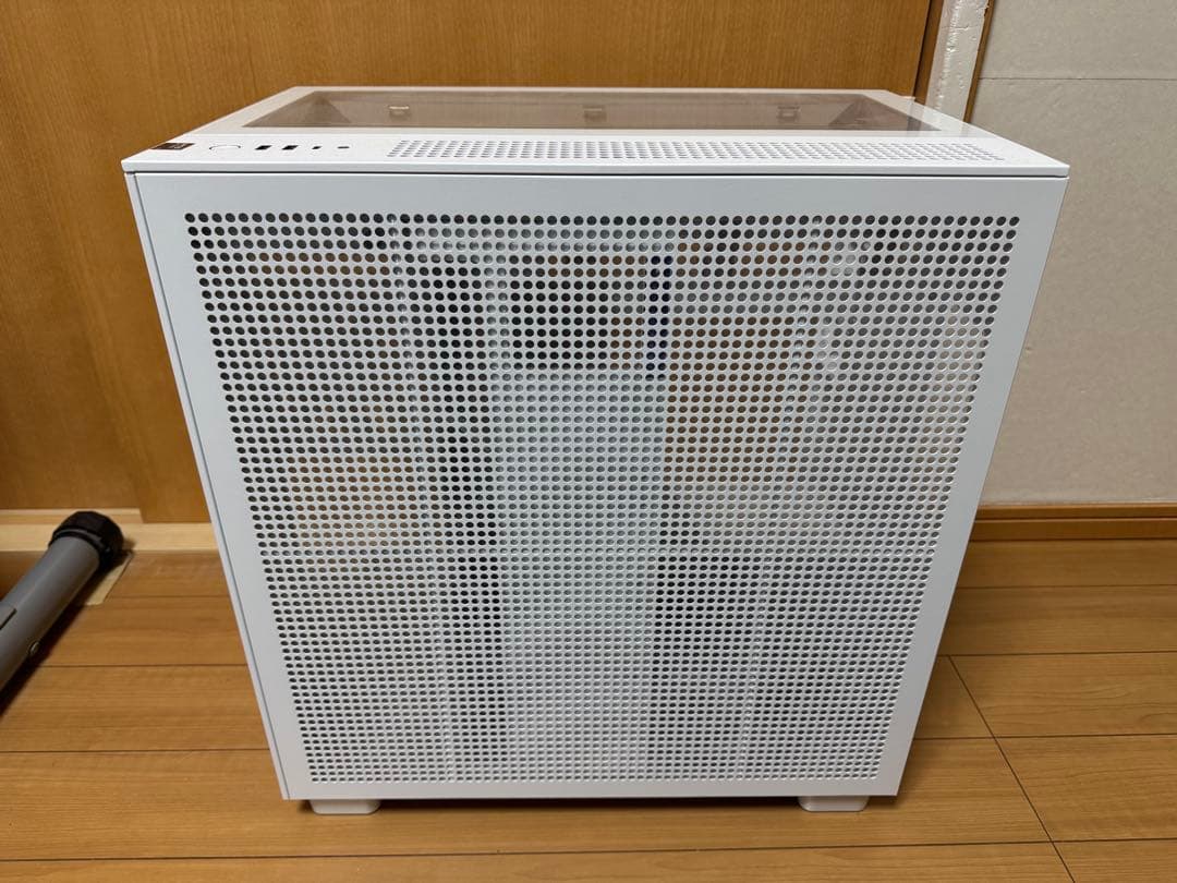 NZXT H9 Elite ホワイト ATX PCケース 三面強化ガラス