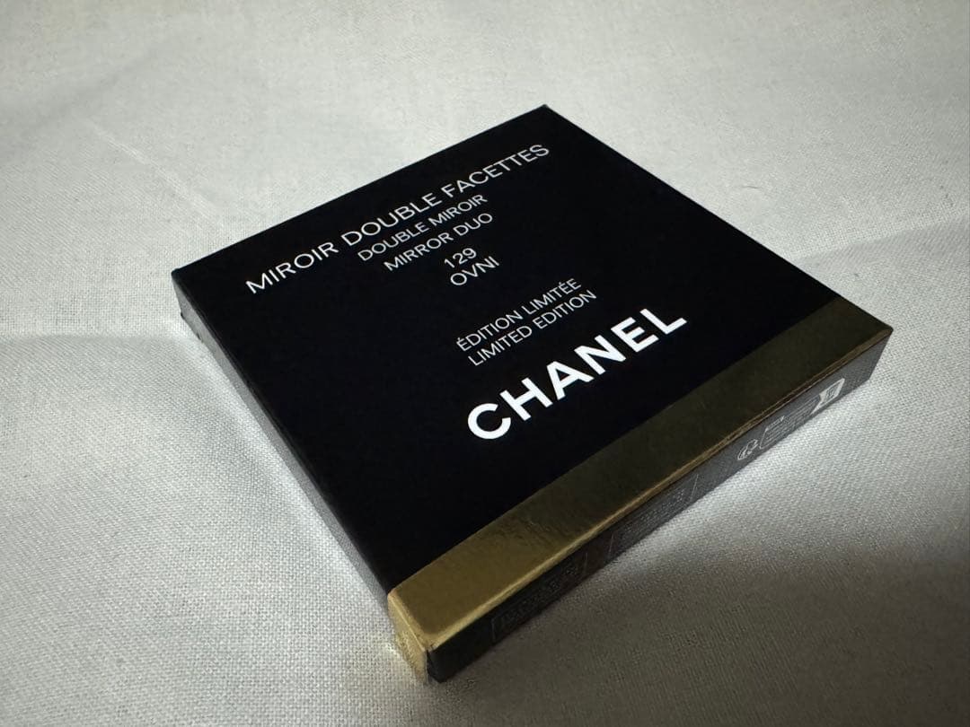 CHANEL / ミラー / 限定色 / 黄色 /おまけ付