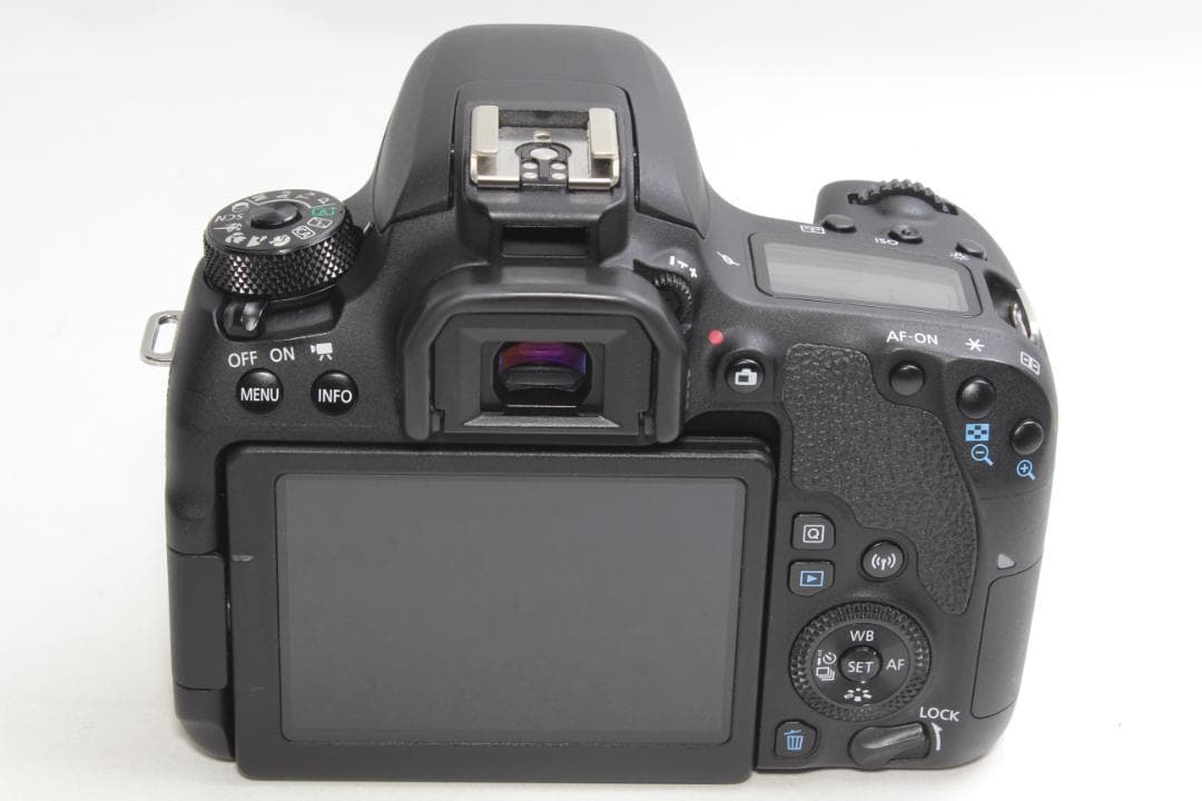 ❤️スマホと繋がる最新一眼レフ❤️Canon EOS 9000D レンズセット
