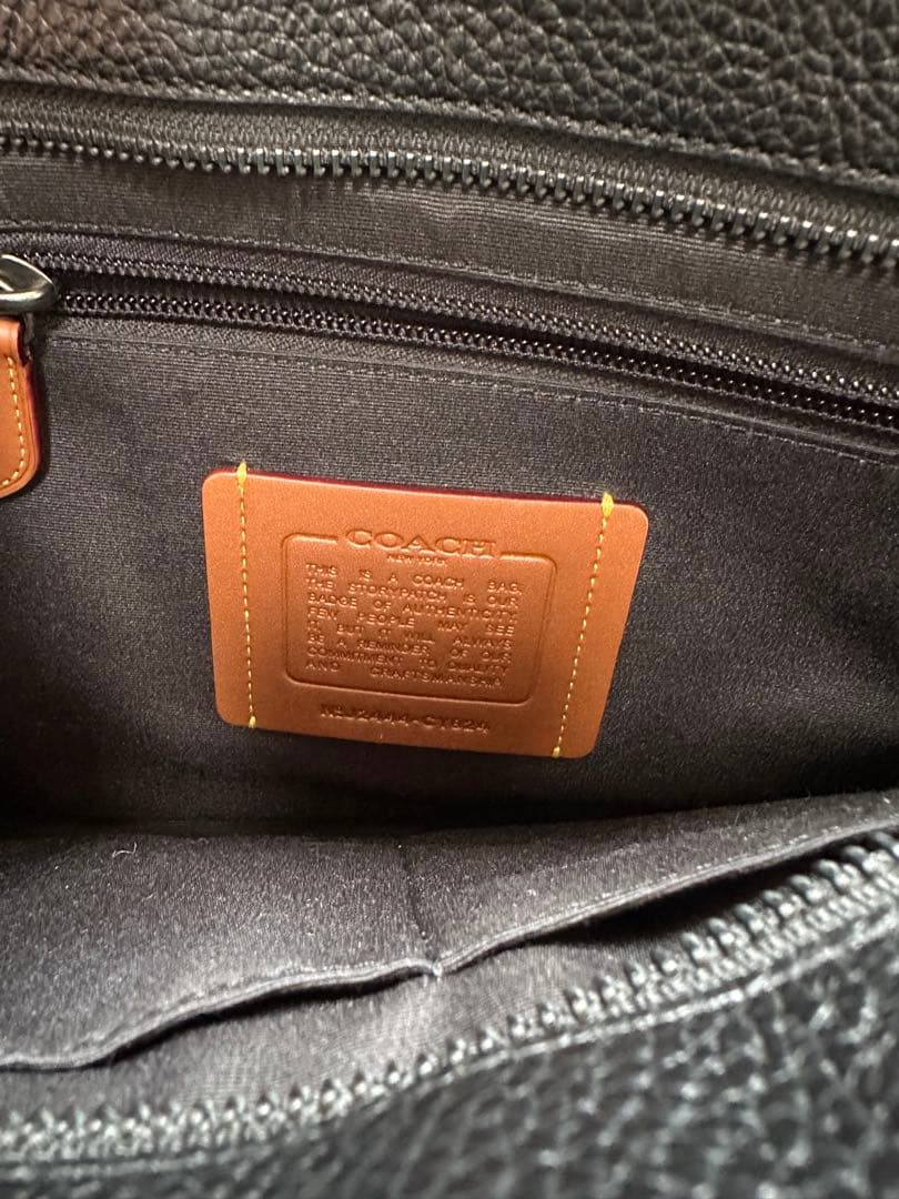 Coach ブラック レザー メッセンジャーバッグ