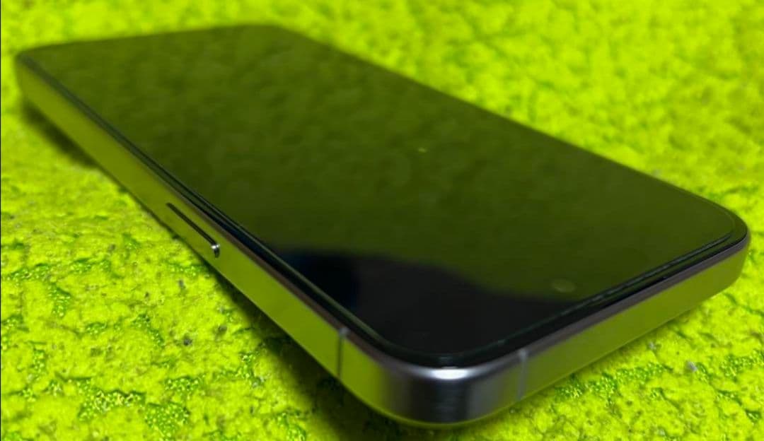 ★オマケ４つ付★２０２６年４月迄保証あり★iPhone１５pro MAX★１ＴＢ