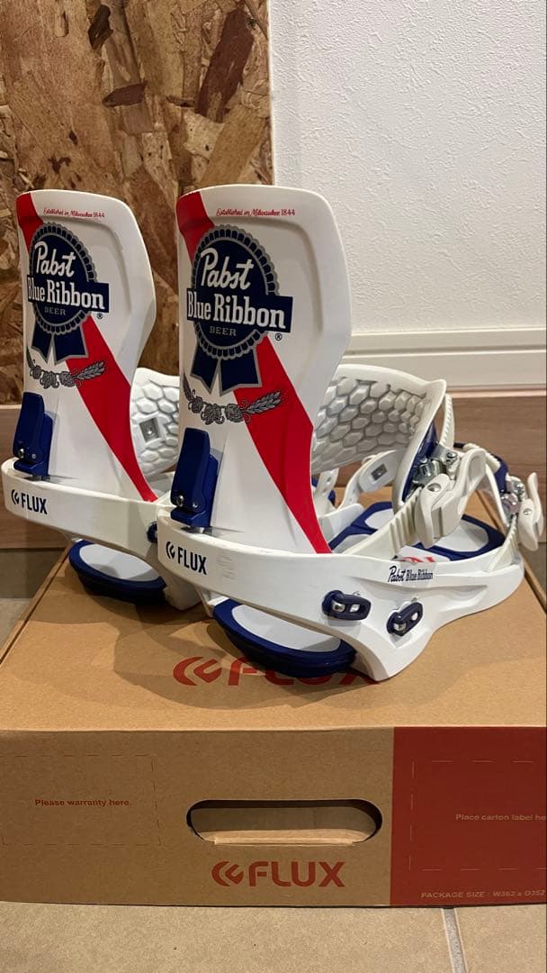 FLUX XF Pabst Blue Ribbon スノーボードビンディング