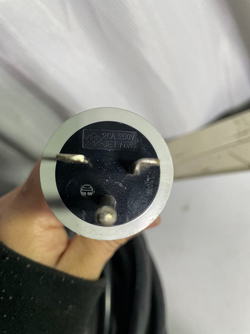 日産　リーフ　充電ケーブル　3NK0E