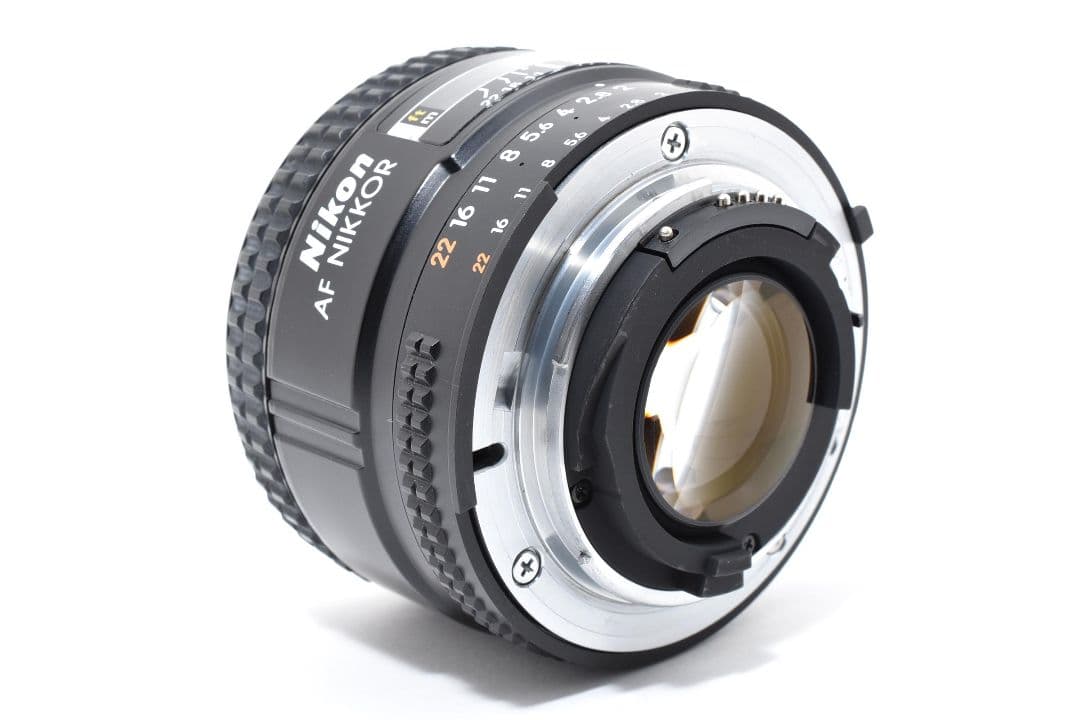 ☆動作正常☆ Nikon AF NIKKOR 35mm F2 D ニコン F2D