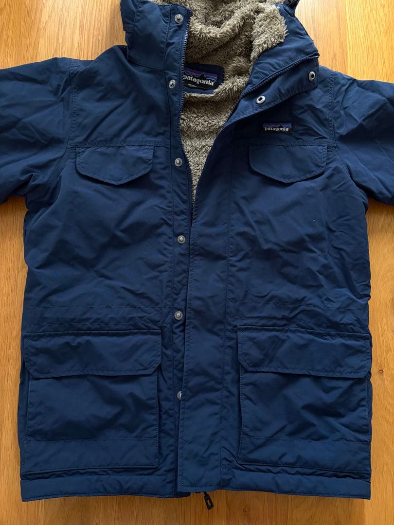 patagonia パタゴニア　イスマスパーカー