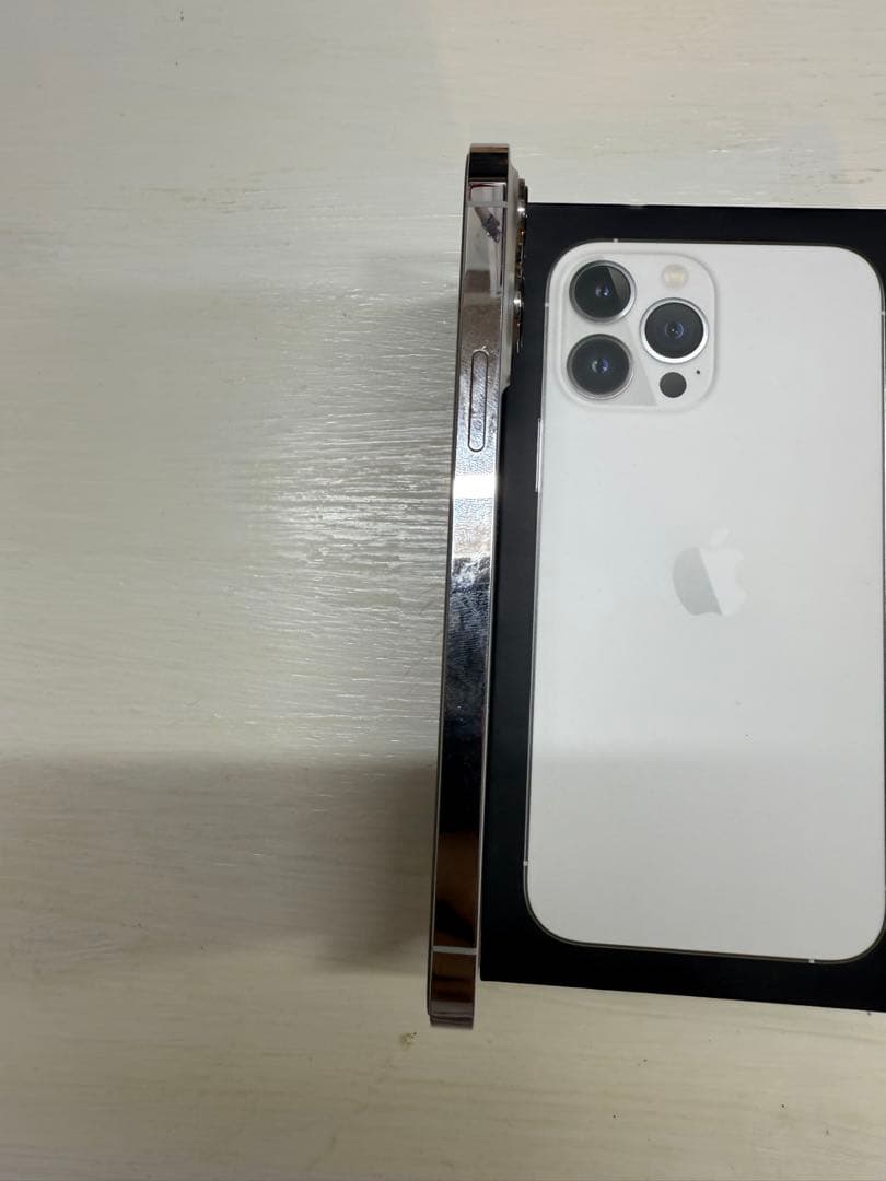 iPhone 13 Pro Max 256GB シルバー