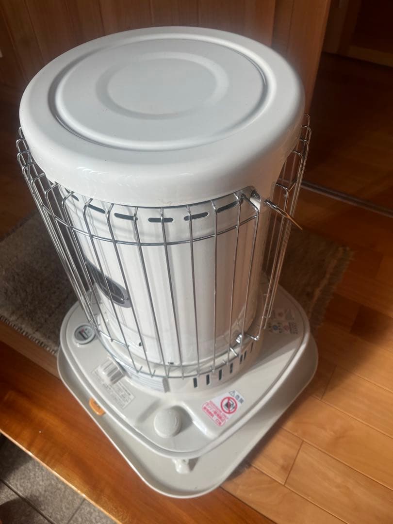 ホワイト石油ストーブ 安全ガード付き