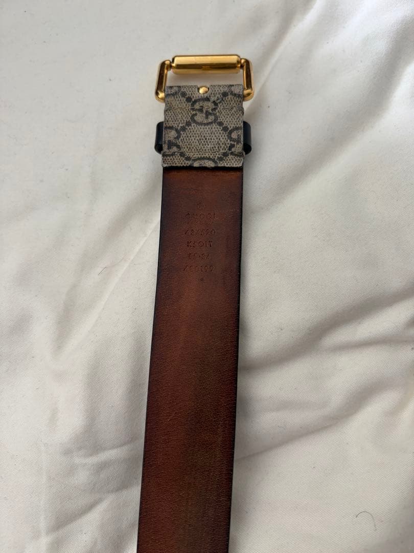 グッチ スネークプリントGGベルト ベージュ