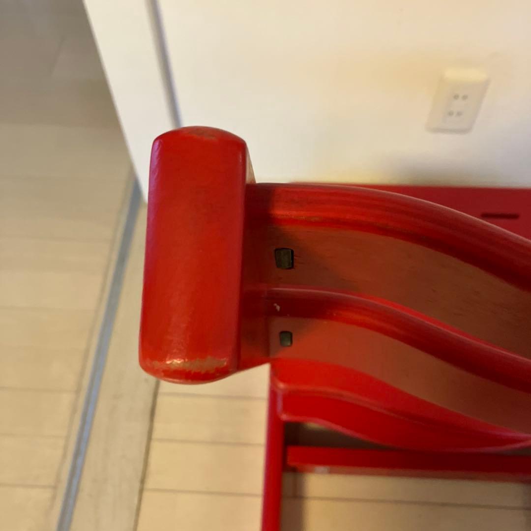 STOKKEのベビーチェア「トリップトラップ」