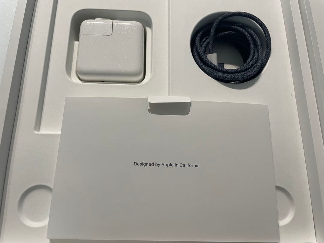 バッテリー容量100% MacBook M2 保護ケース＆フィルムセット