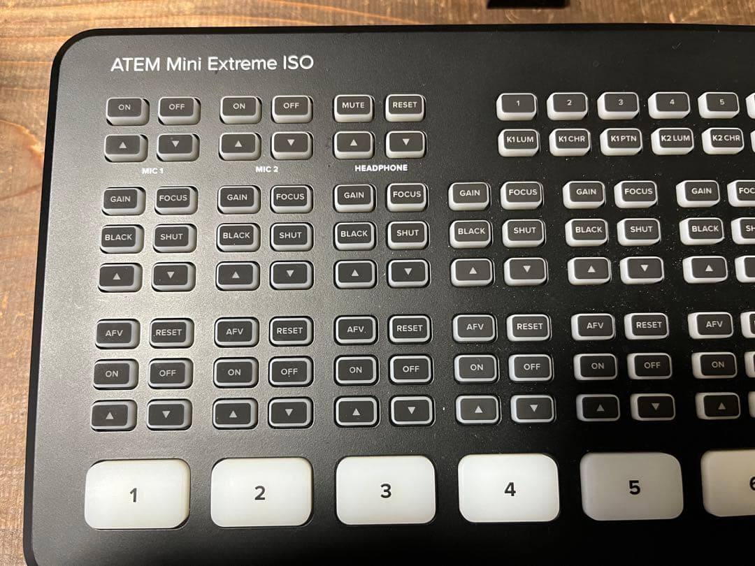 ATEM MINI EXTREME ISO スイッチャー