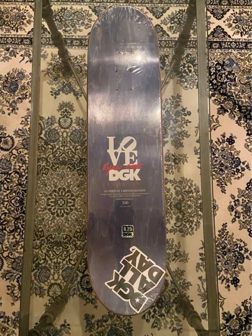Ryan Gee x DGK 世界300枚限定プレス　デッキ